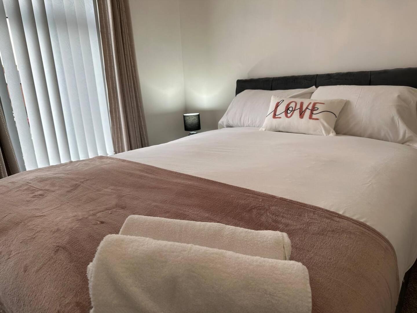 2Br Stylish Ormeau Road House Villa Belfast Eksteriør billede